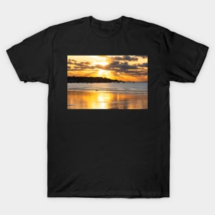 King Beach Sunrise Lynn Shore Drive Lynn MA North Shore T-Shirt